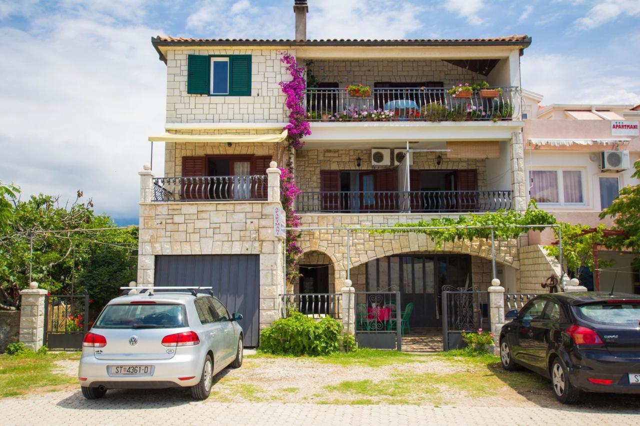 Apartments By The Sea Sucuraj, Hvar - 566 Ngoại thất bức ảnh
